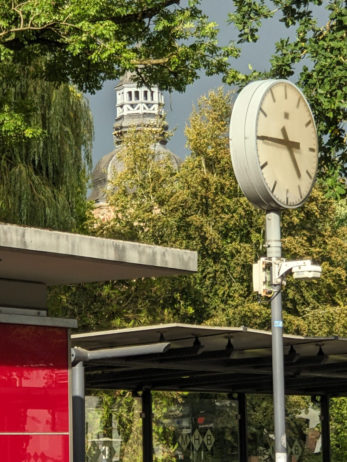 Zeven Stadtpark - zwischen Busbahnhof und Kloster