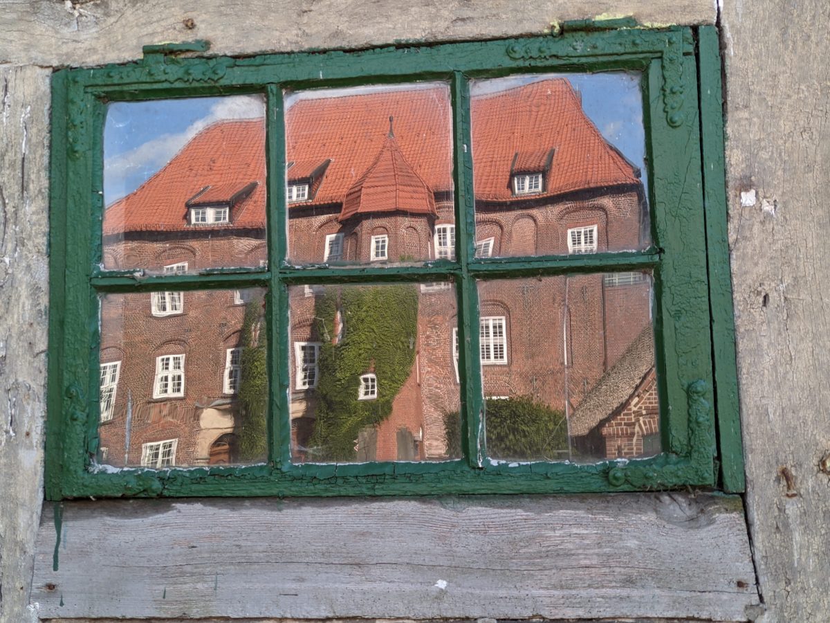 Schloß Agathenburg Veranstaltungen - die Tipps hier bei Handyfuzzi. Schaut auch auf deren sehr informative Website. Hier im Handyfuzzi Veranstaltungskalender wollen wir immer  Anregungen für interesaante Ausstellungen, Konzerte und weitere Veranstaltungen und Veranstaltungsorte geben. Also lasst Euch von Fotos und Tipps inspirieren.