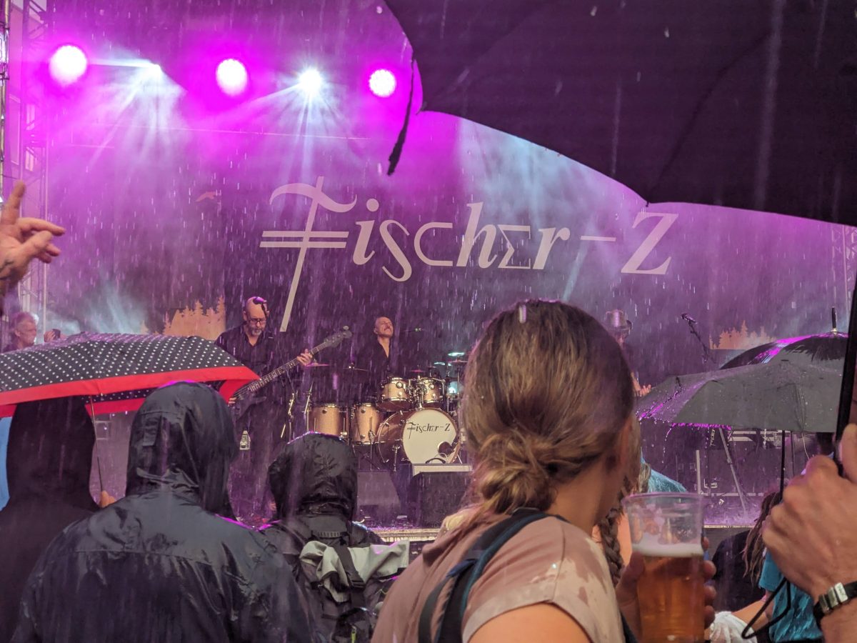 Fischer Z beim Laut und Draussen Open Air 2023 Rotenburg Wümme ROW - bei strömenden Regen ein geiles Konzert 